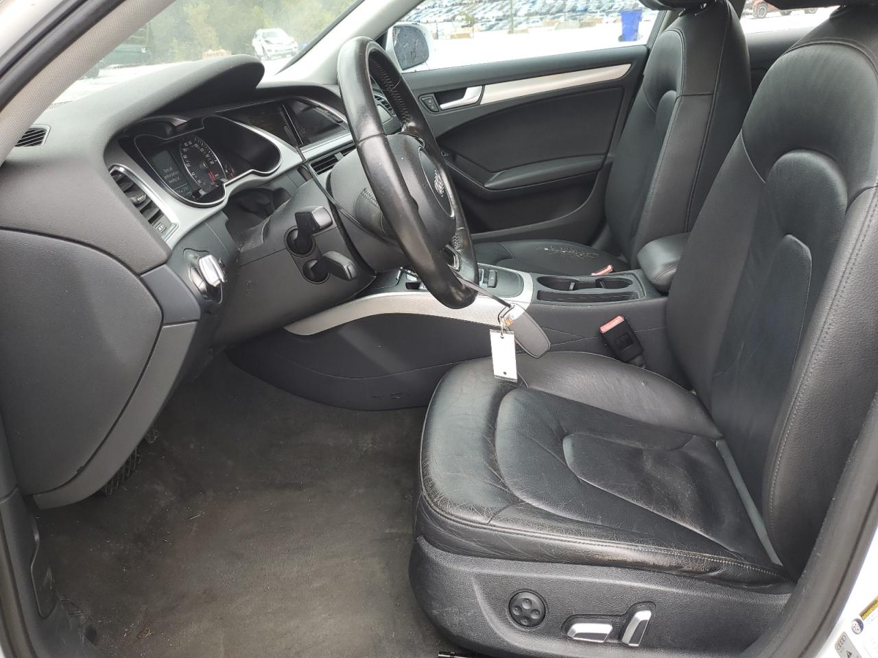 AUDI A4 PREMIUM S-LINE