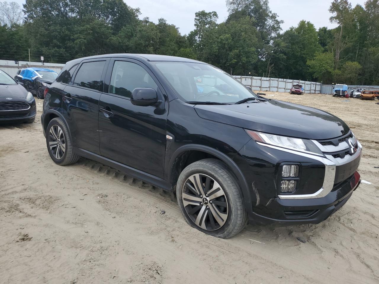 MITSUBISHI OUTLANDER S/SE