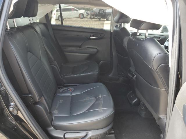 2022 TOYOTA HIGHLANDER XLE 5TDGZRAH3NS546731
