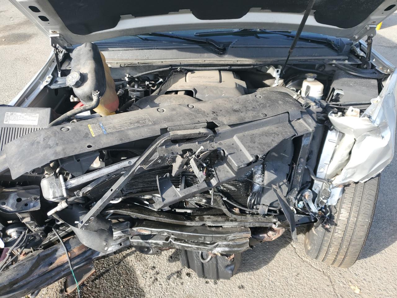 CHEVROLET TAHOE K1500 LT