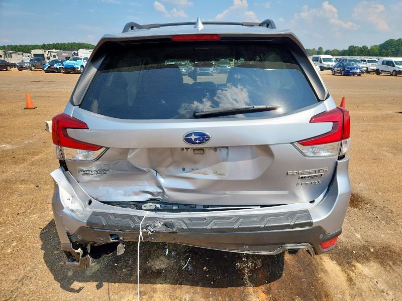 2019 SUBARU FORESTER T JF2SKAWC2KH472815