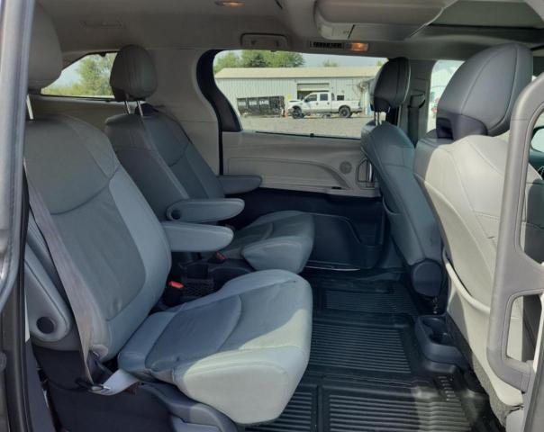 2021 TOYOTA SIENNA LIMITED #3302811943