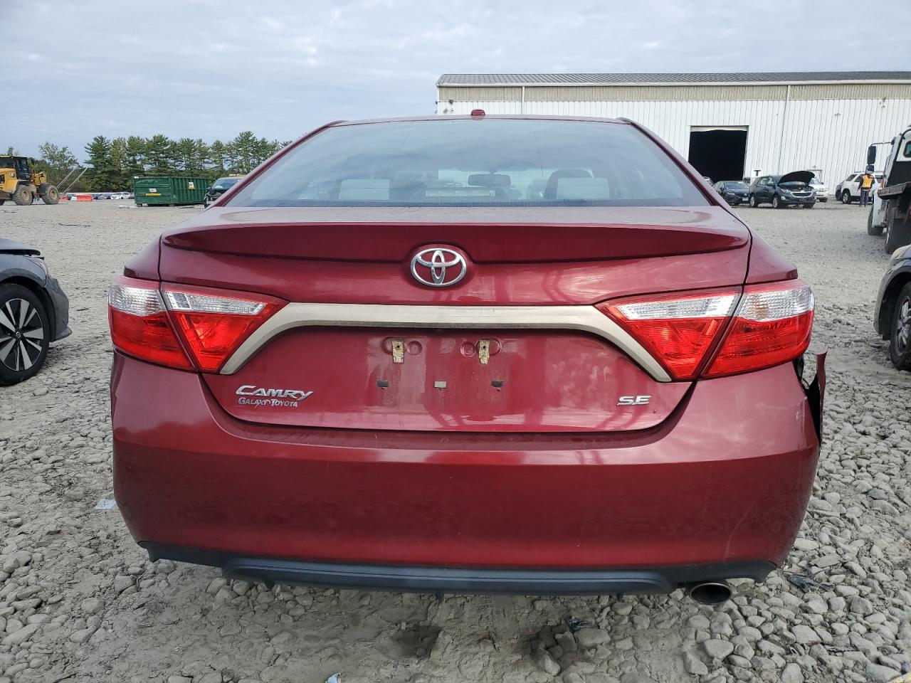 TOYOTA CAMRY LE