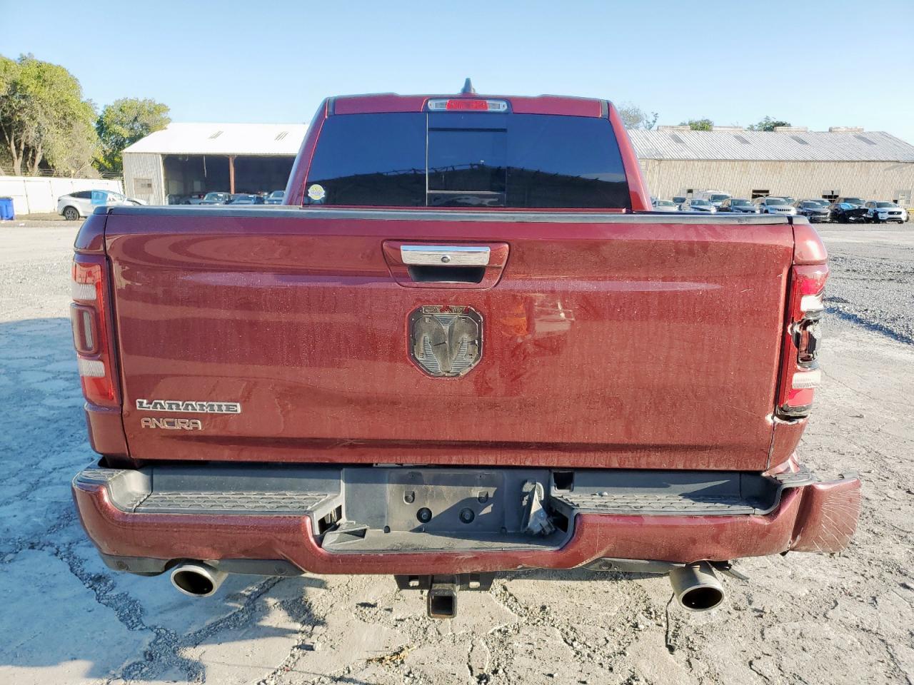 RAM 1500 LARAMIE
