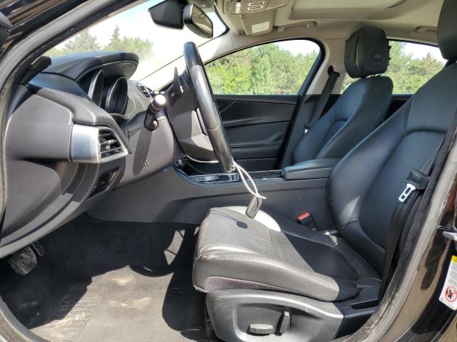 2018 JAGUAR XE SAJAR4FX2JCP30287