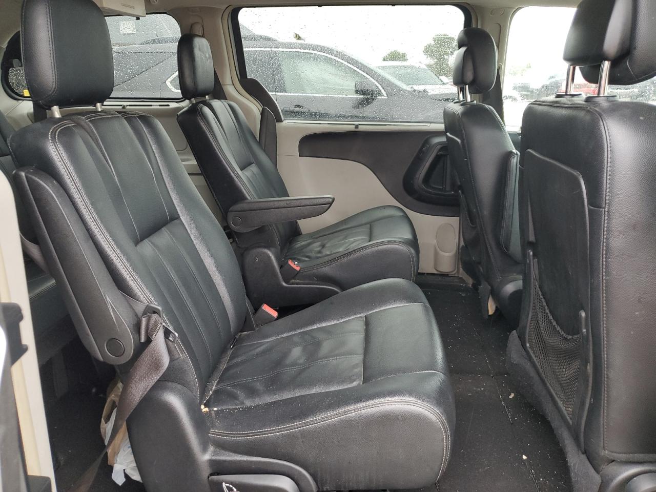 CHRYSLER TOWN & COUNTRY TOURING