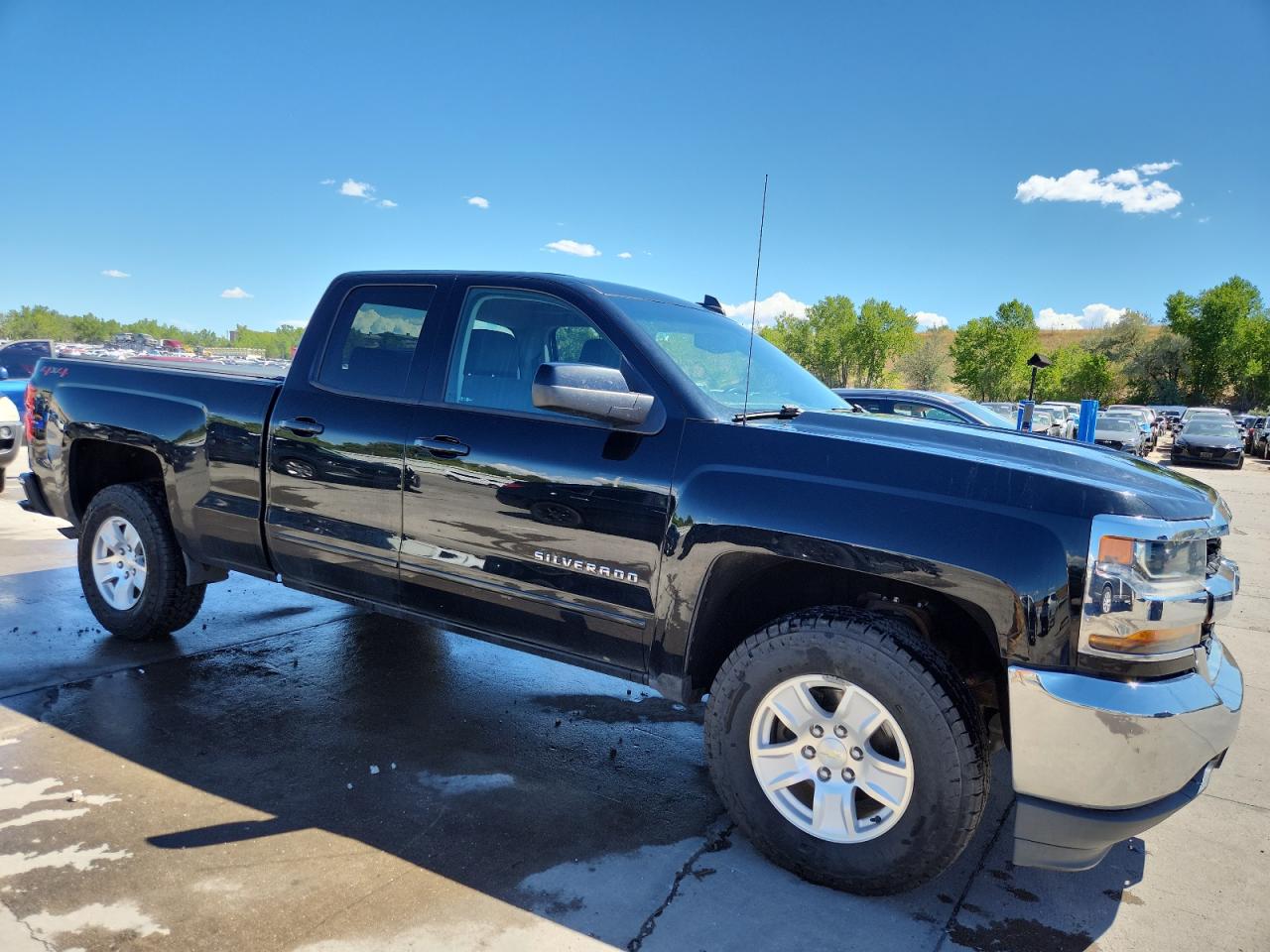 CHEVROLET SILVERADO K1500 LT