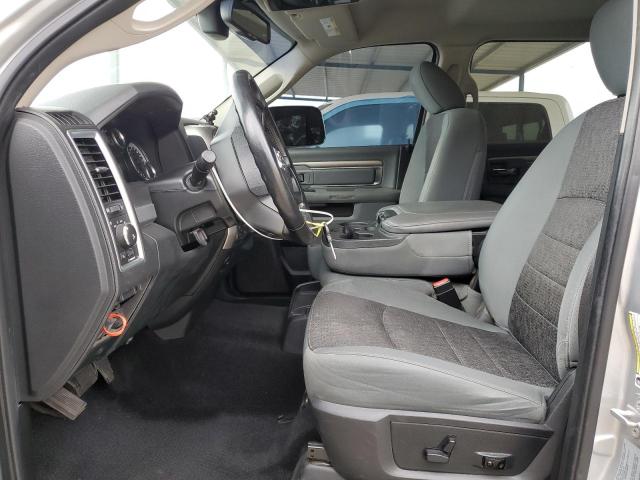 2016 RAM 1500 SLT 3C6RR7LT2GG383478