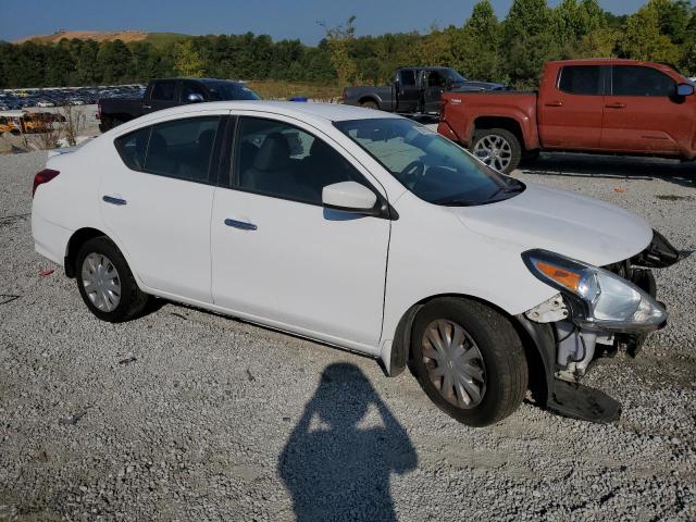 2017 NISSAN VERSA S 3N1CN7AP6HK472732