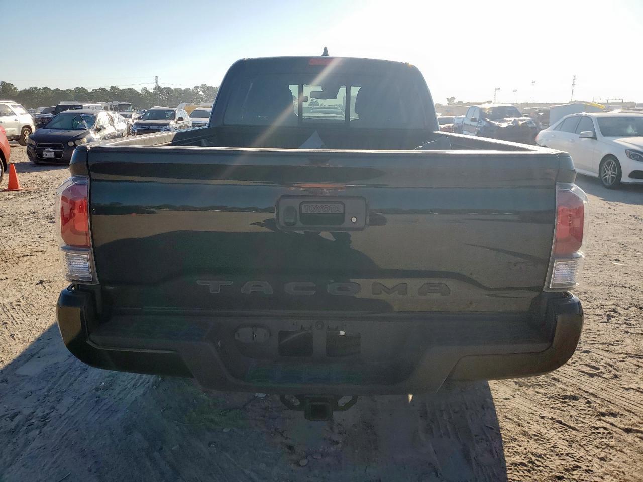 TOYOTA TACOMA ACCESS CAB