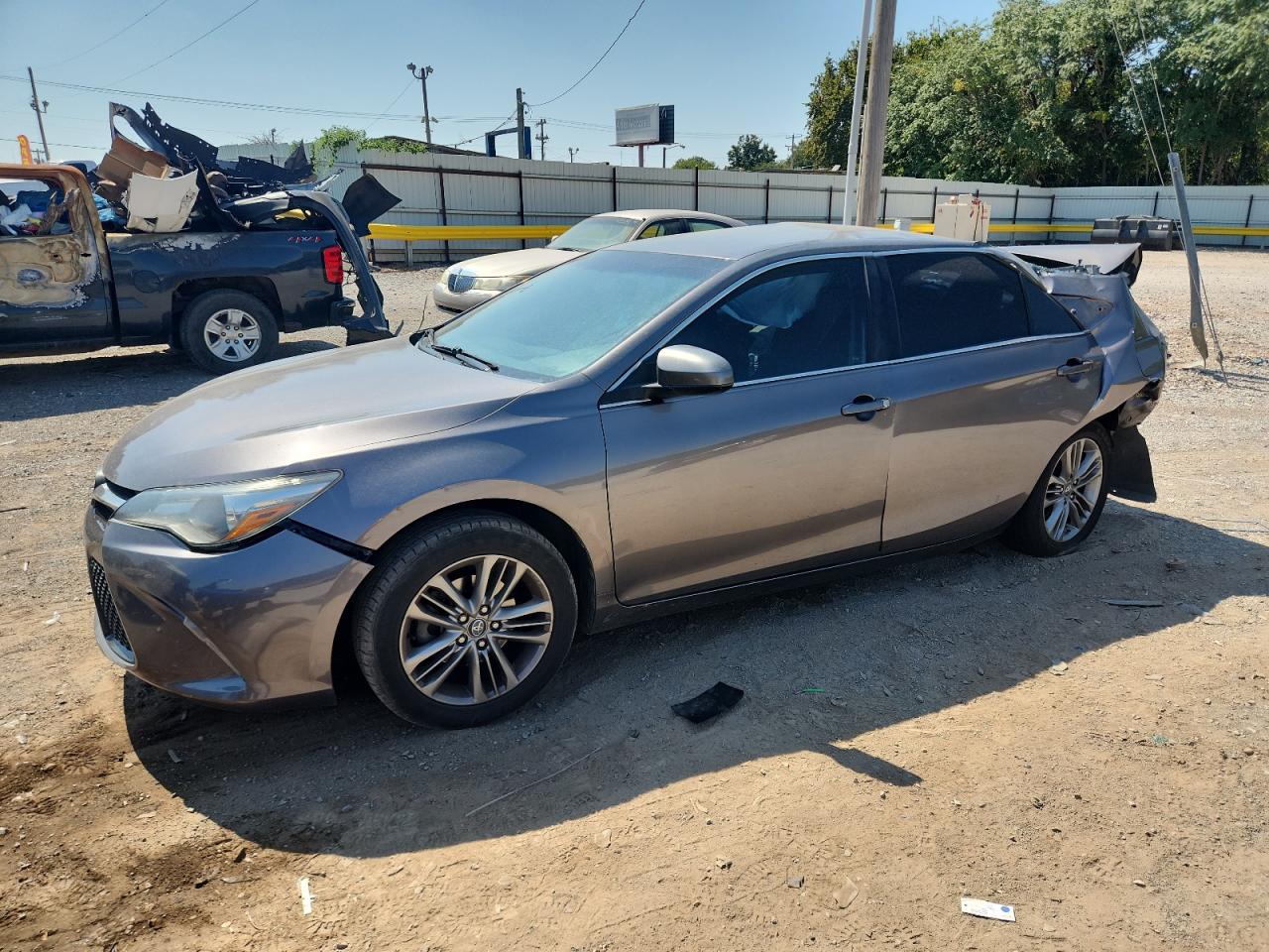 TOYOTA CAMRY LE