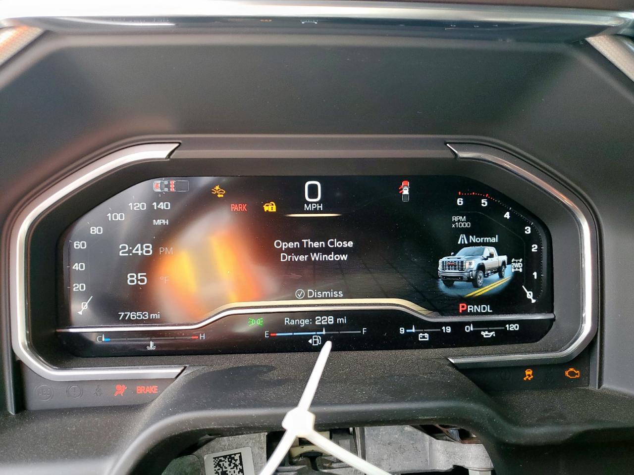 GMC SIERRA K2500 DENALI