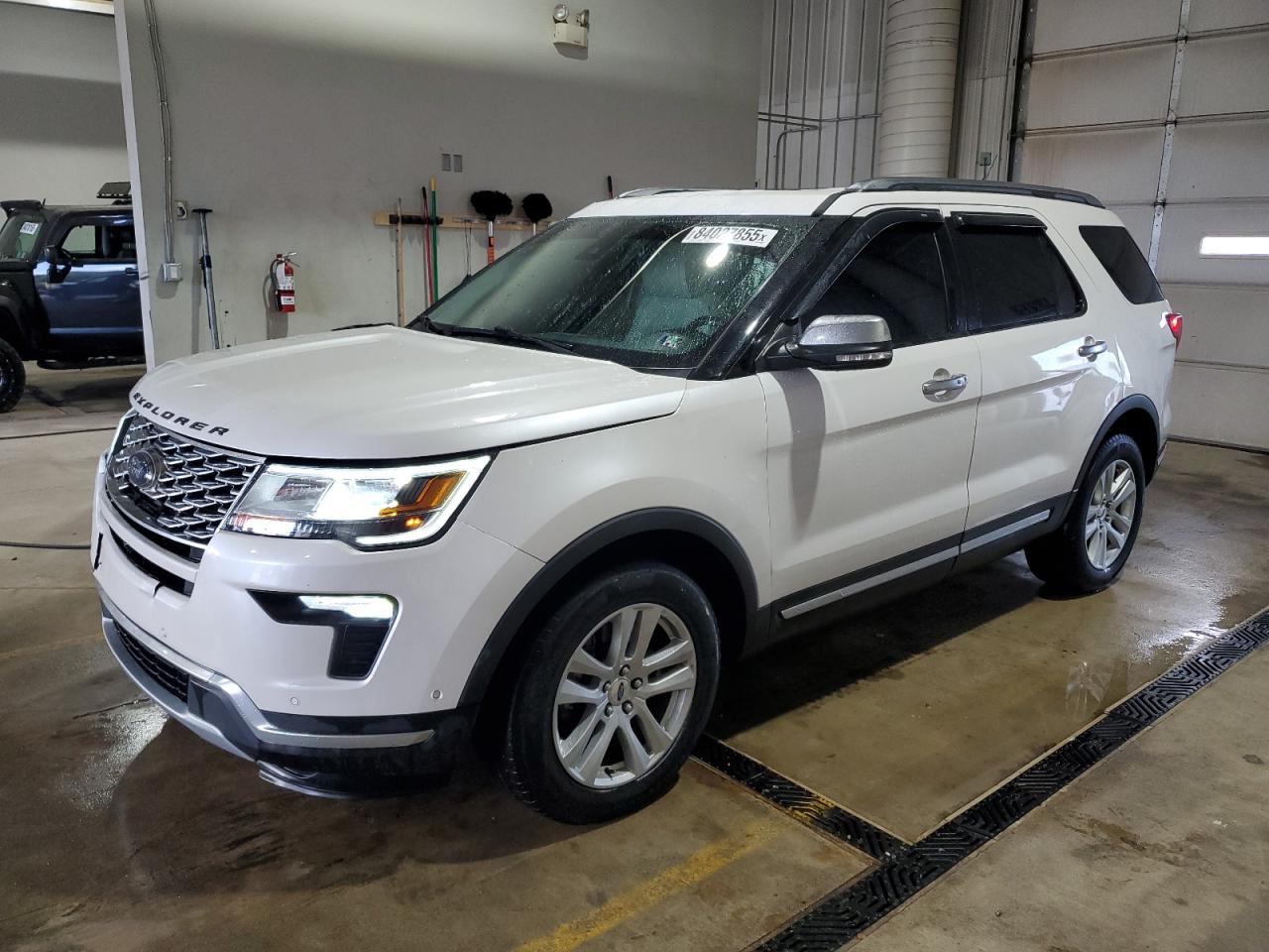 FORD EXPLORER PLATINUM