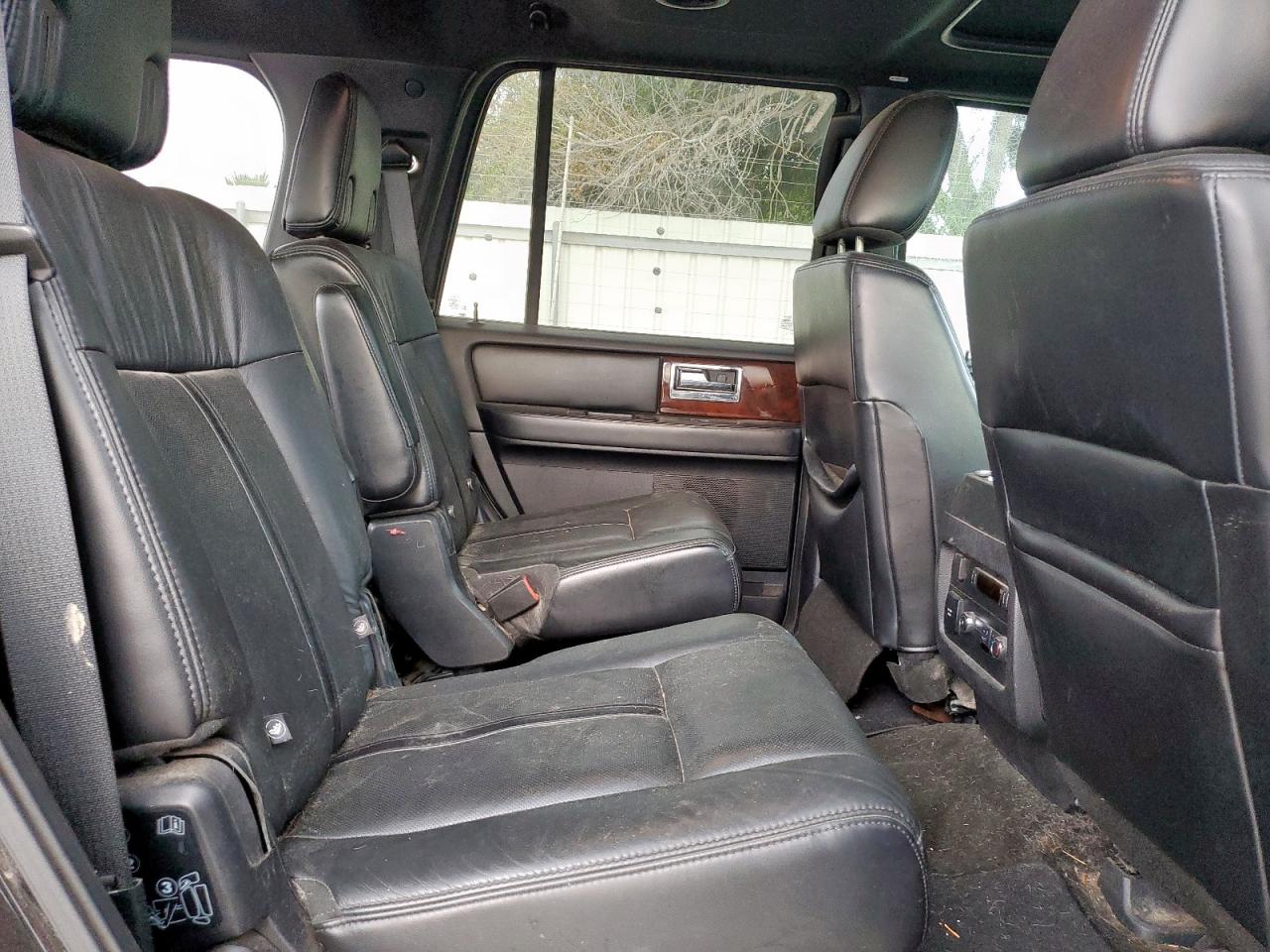 LINCOLN NAVIGATOR SELECT