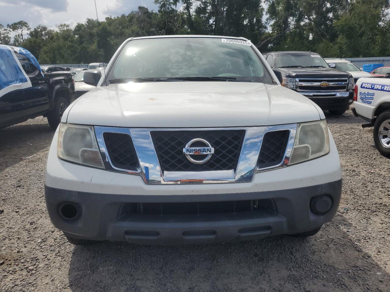 NISSAN FRONTIER S