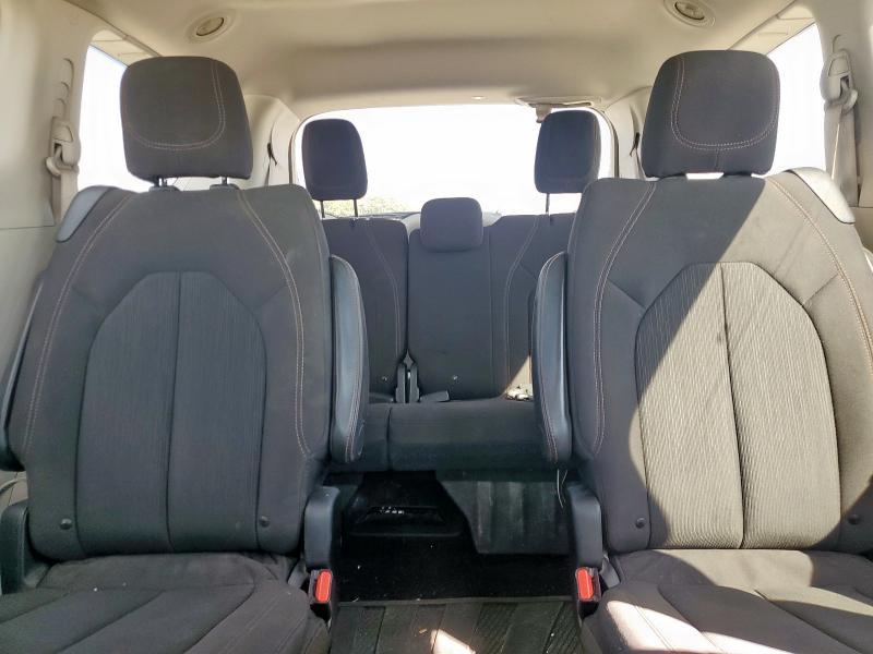 2018 CHRYSLER PACIFICA T 2C4RC1FG6JR212188