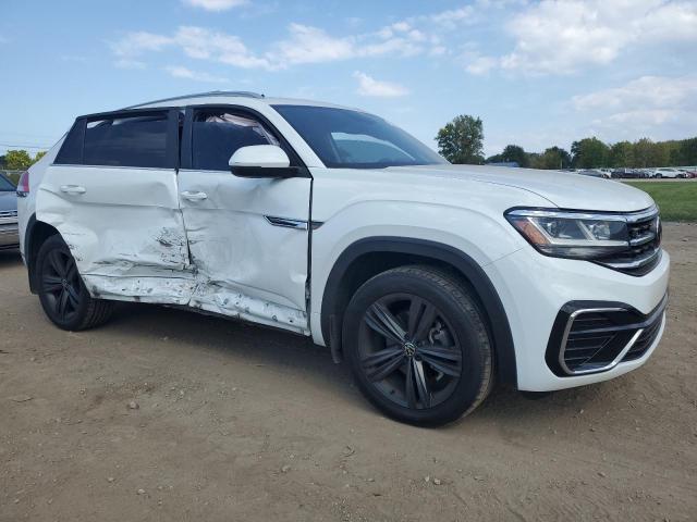 2021 VOLKSWAGEN ATLAS CROS 1V2RE2CA0MC221075