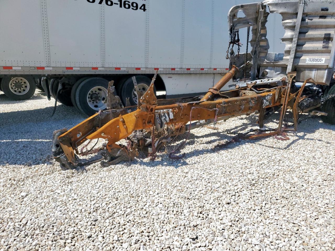 Lot #3262130606 2024 FREIGHTLINER CASCADIA 1