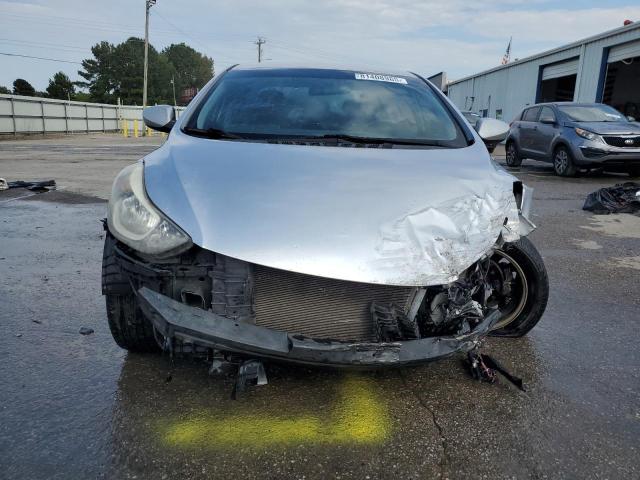 2015 HYUNDAI ELANTRA SE KMHDH4AE3FU224971