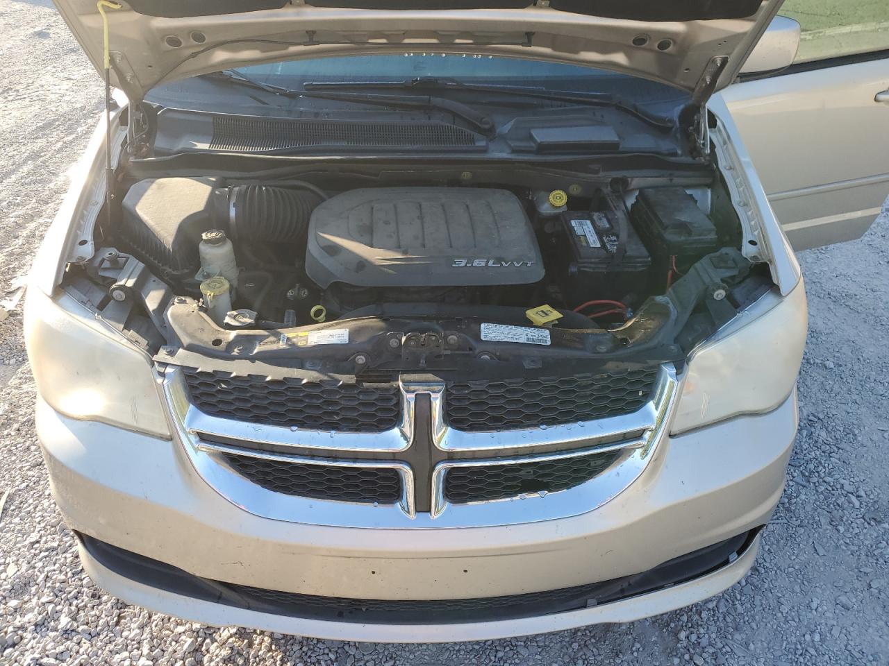 DODGE GRAND CARAVAN SXT