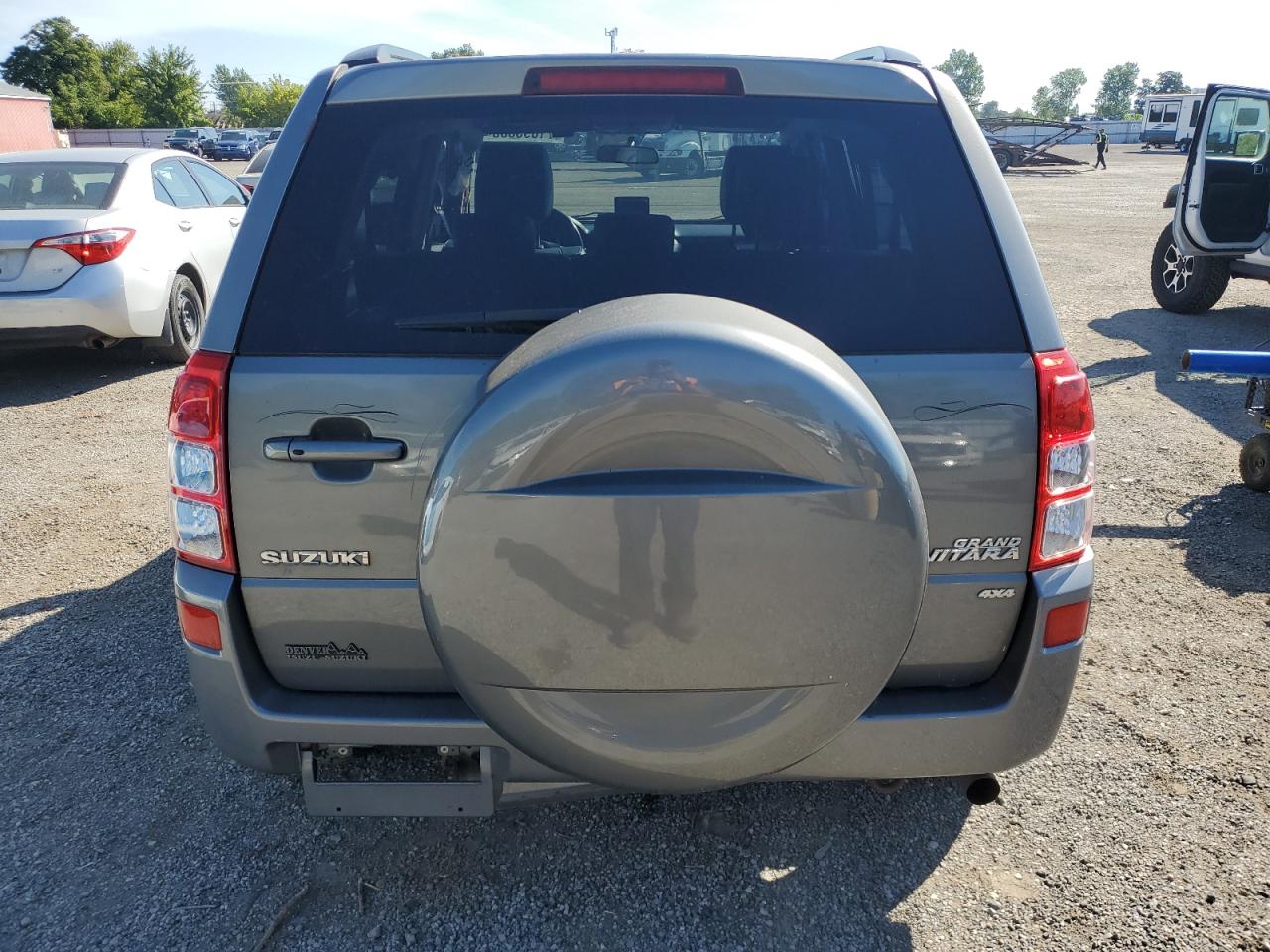 SUZUKI GRAND VITARA JLX