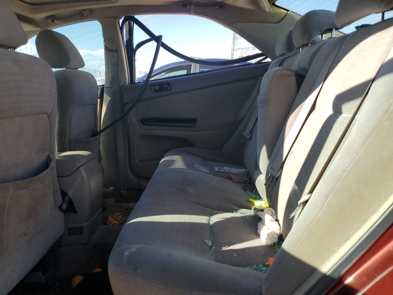 Lot #3302158118 2005 TOYOTA CAMRY LE