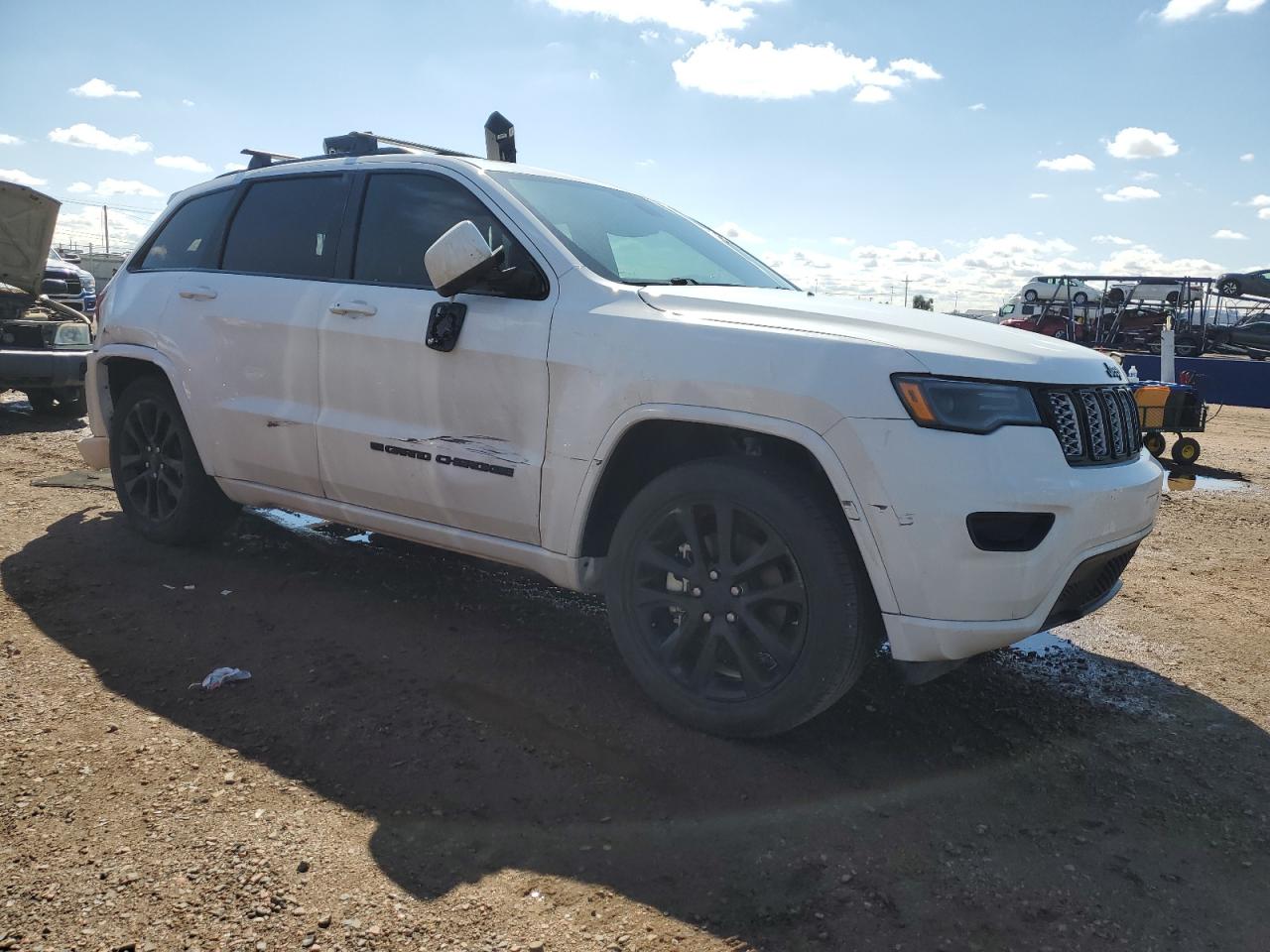 JEEP GRAND CHEROKEE LAREDO E