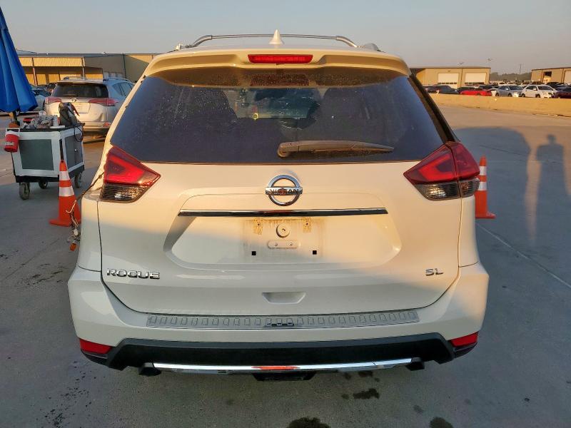 2018 NISSAN ROGUE S 5N1AT2MT5JC843828