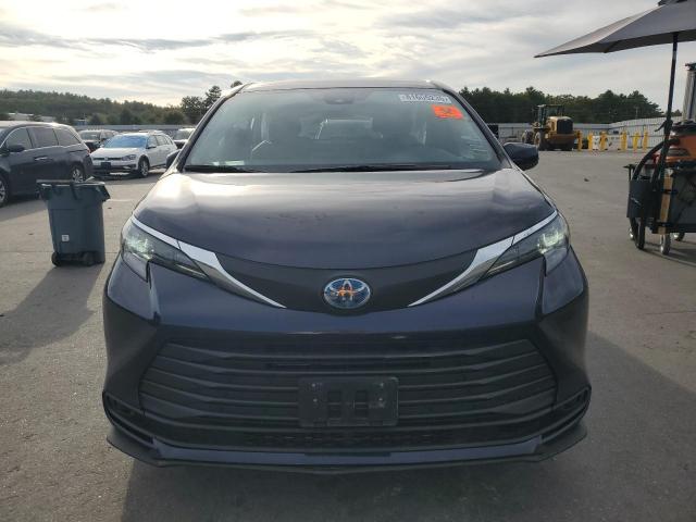 2025 TOYOTA SIENNA LE 5TDKSKFCXSS182273