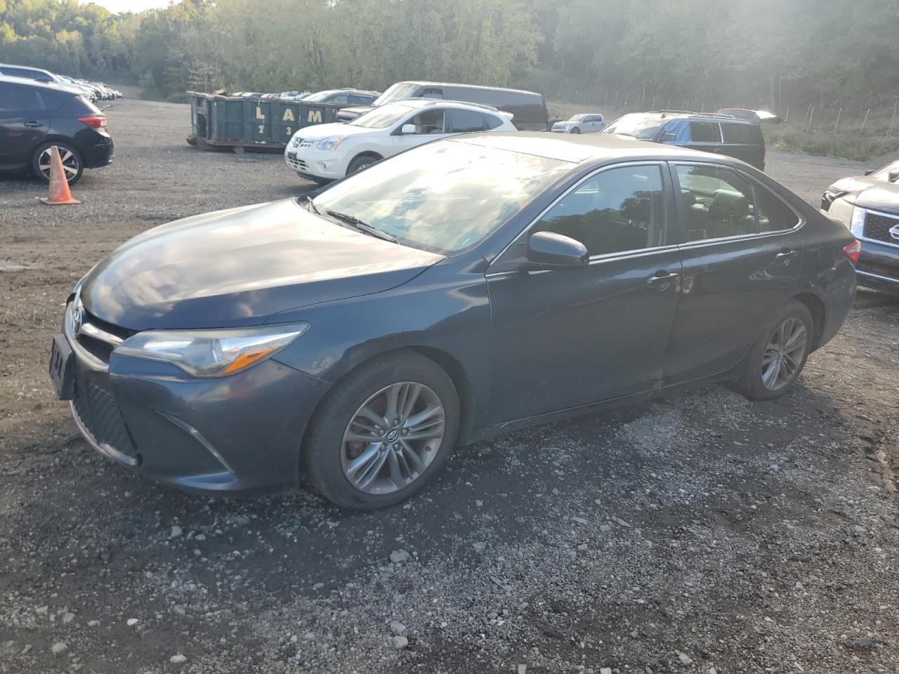 TOYOTA CAMRY LE