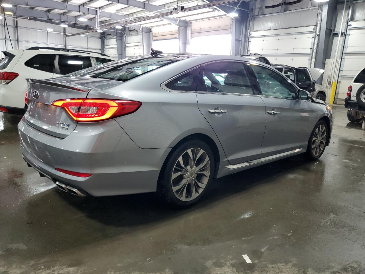 HYUNDAI SONATA SPORT