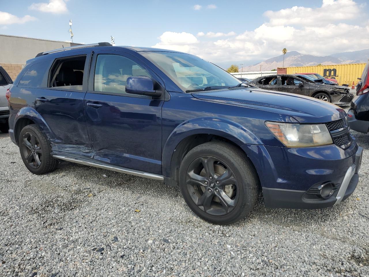 DODGE JOURNEY CROSSROAD