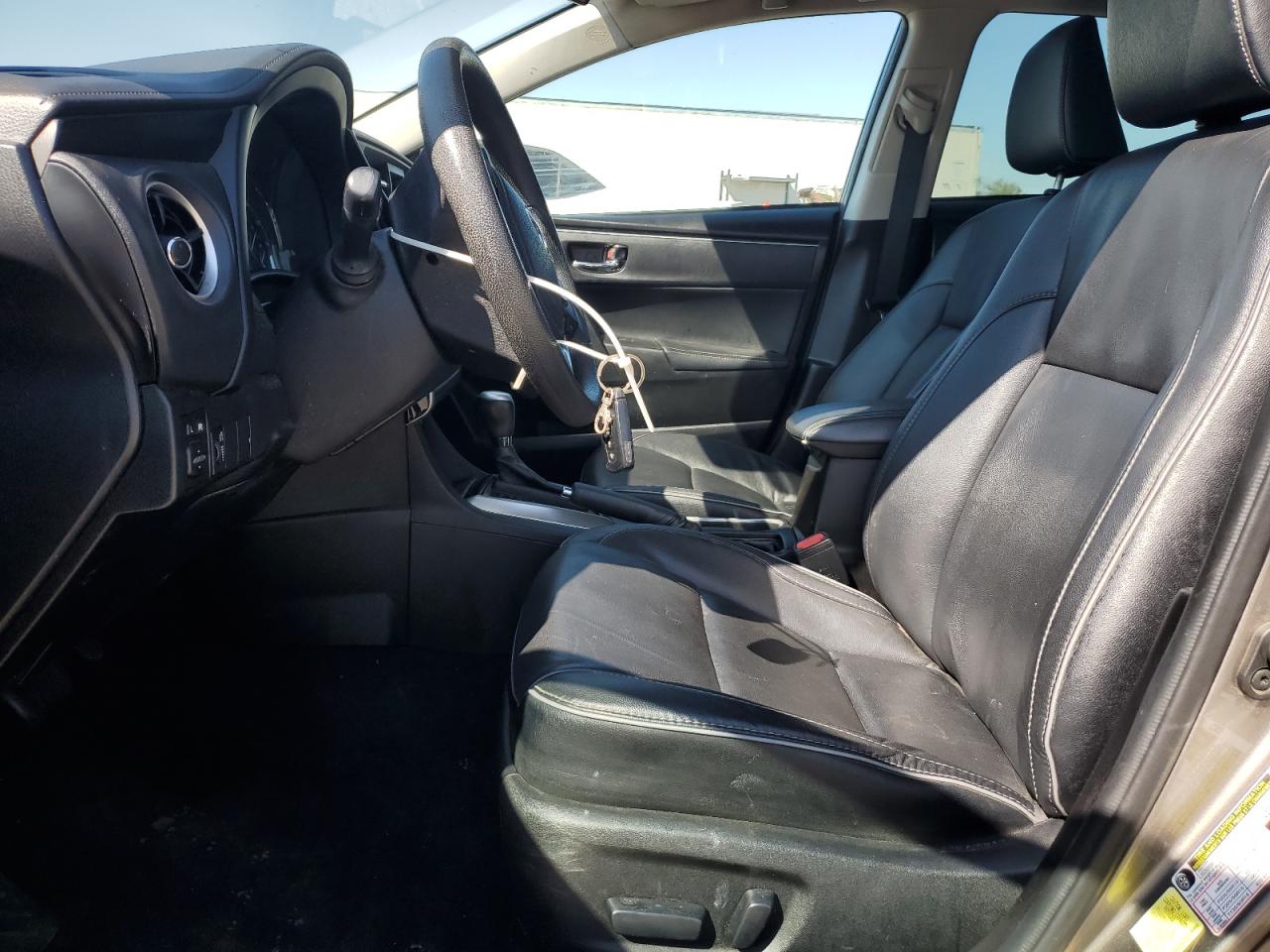 Lot #3312734181 2017 TOYOTA COROLLA L