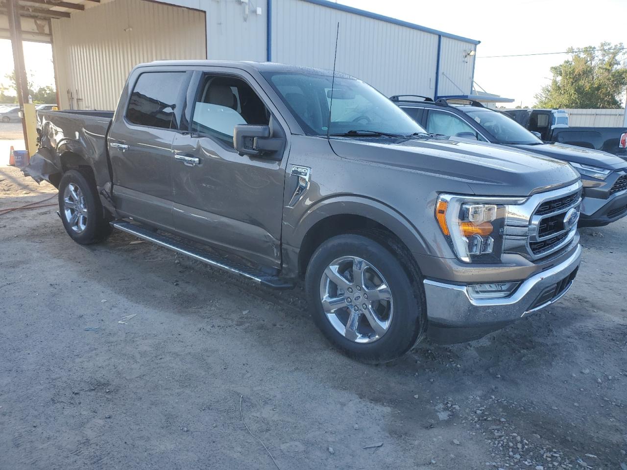 FORD F-150 SUPERCREW