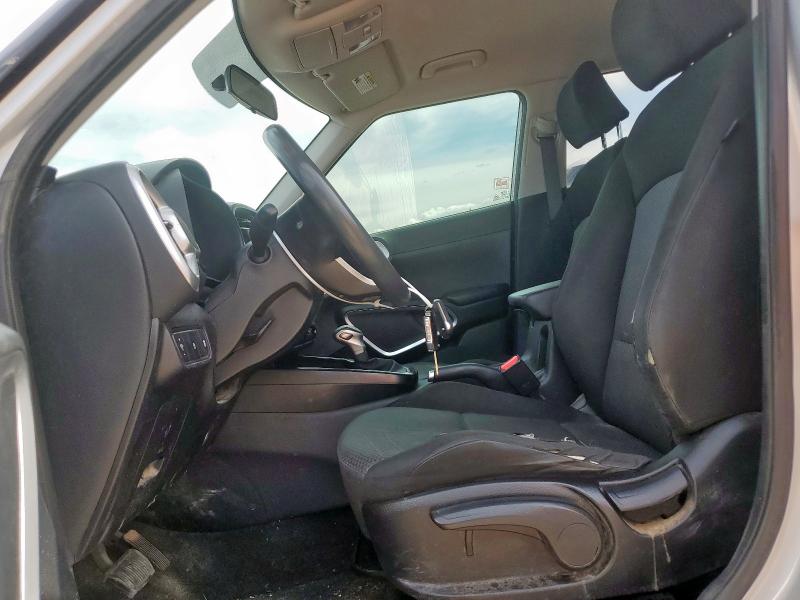 2021 KIA SOUL LX KNDJ23AU7M7792985