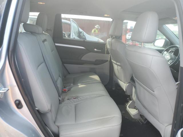 2015 TOYOTA HIGHLANDER 5TDKKRFH5FS090739