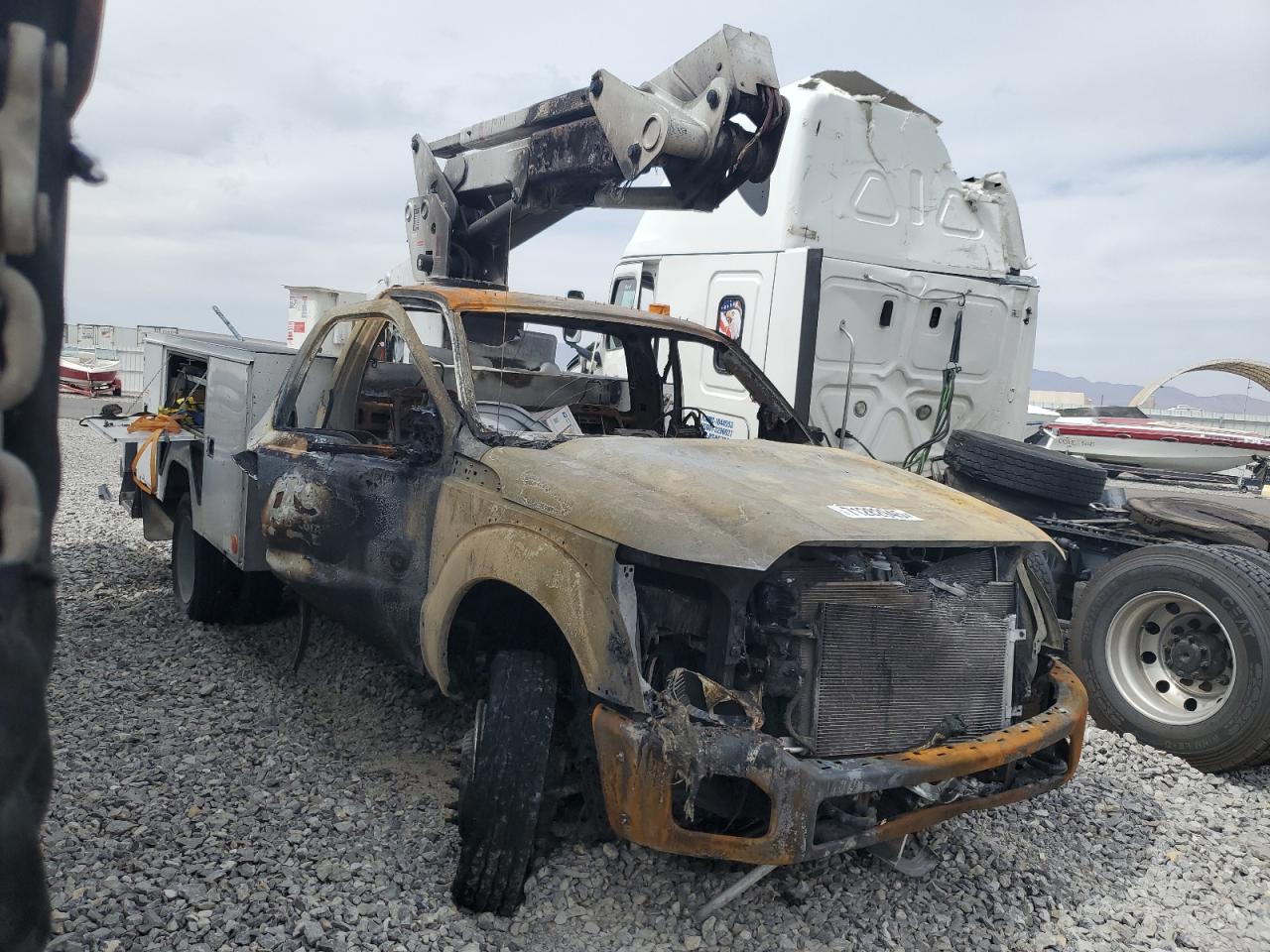 FORD F-550 SUPER DUTY