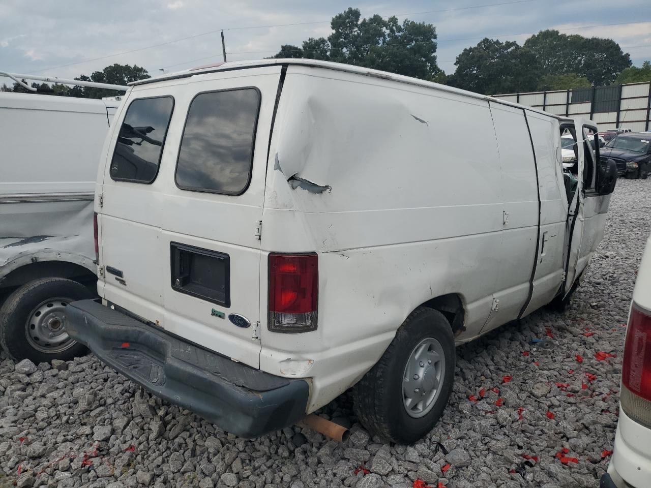 FORD ECONOLINE E150 VAN