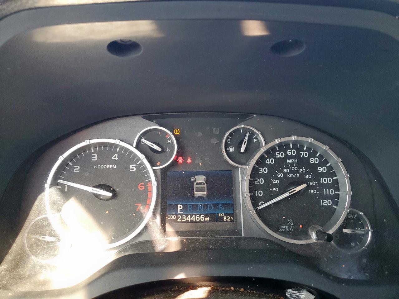 TOYOTA TUNDRA CREWMAX LIMITED