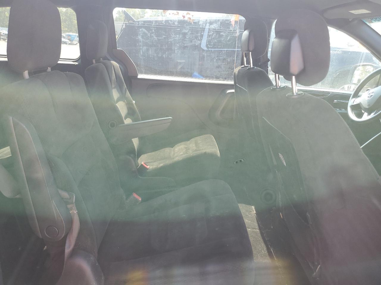 Lot #3236750340 2015 DODGE GRAND CARA