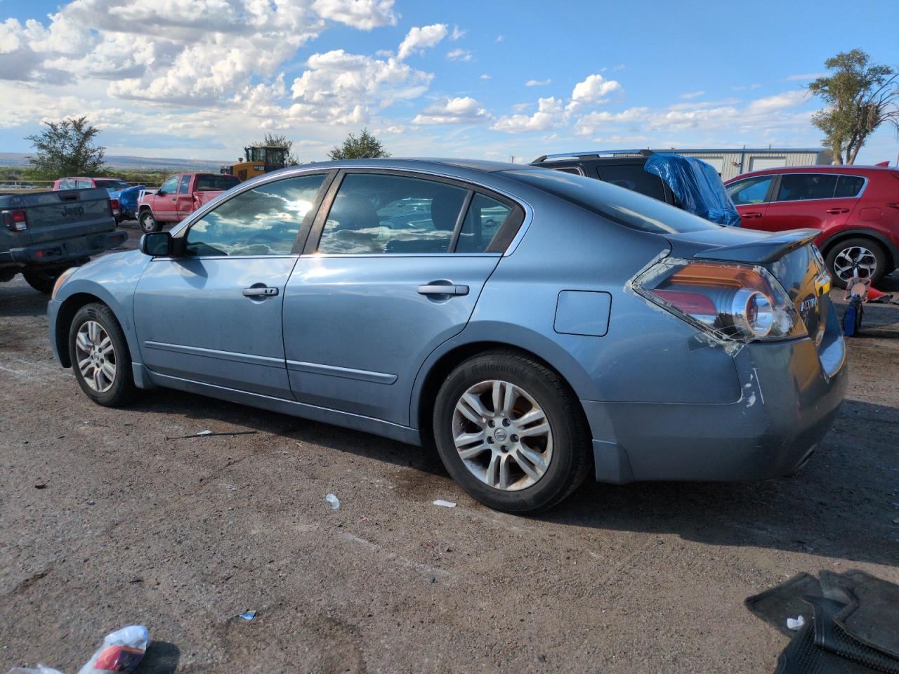 NISSAN ALTIMA BASE