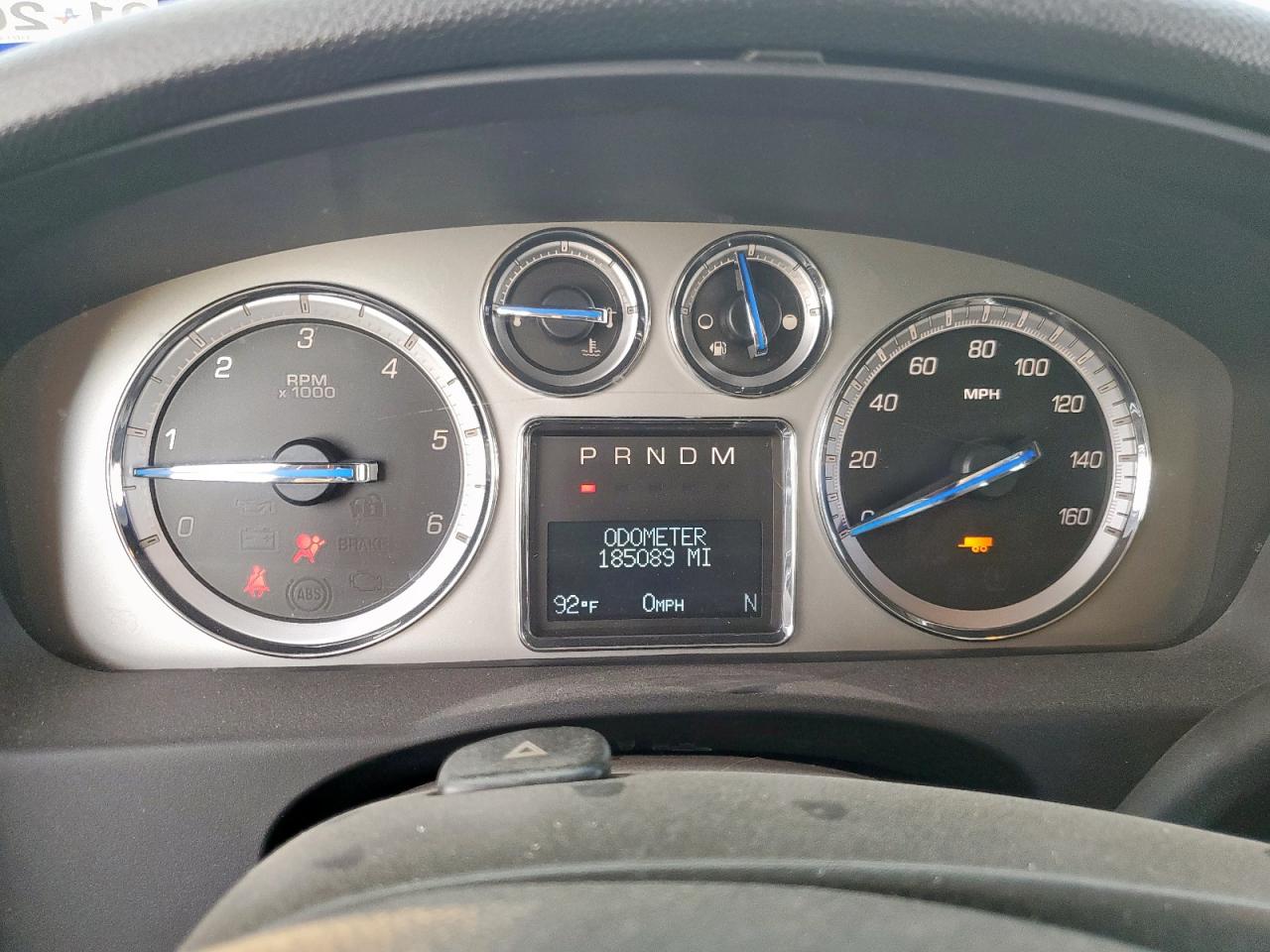 CADILLAC ESCALADE LUXURY