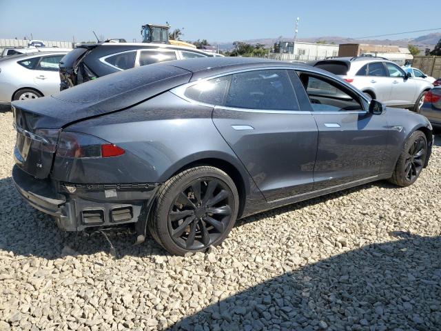 2016 TESLA MODEL S 5YJSA1E18GF161320