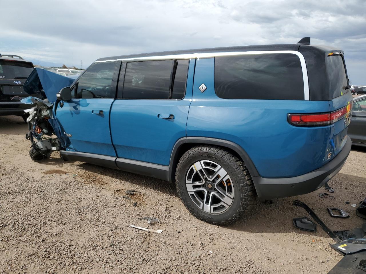 RIVIAN R1S LAUNCH EDITION