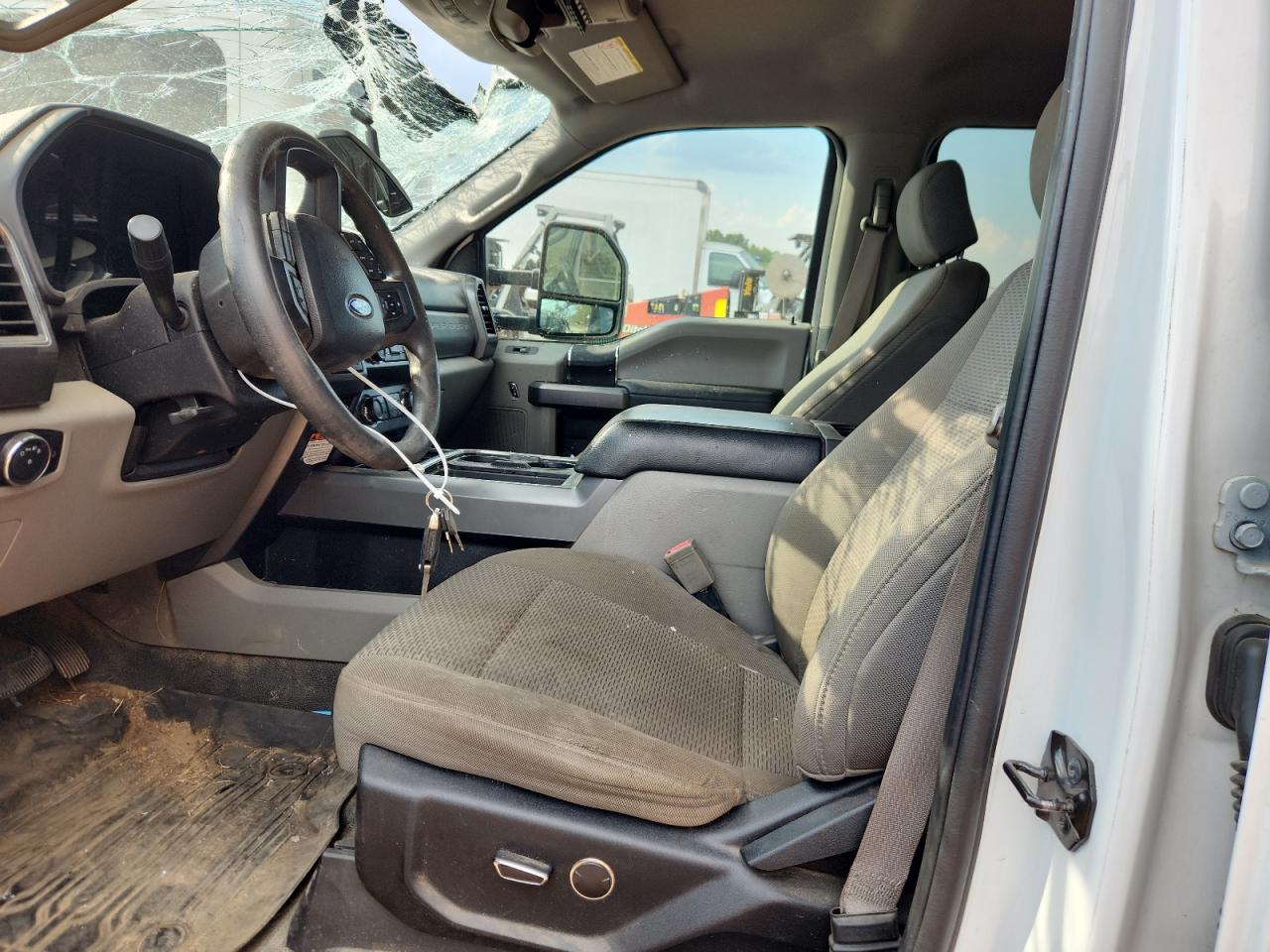 FORD F-450 SUPER DUTY