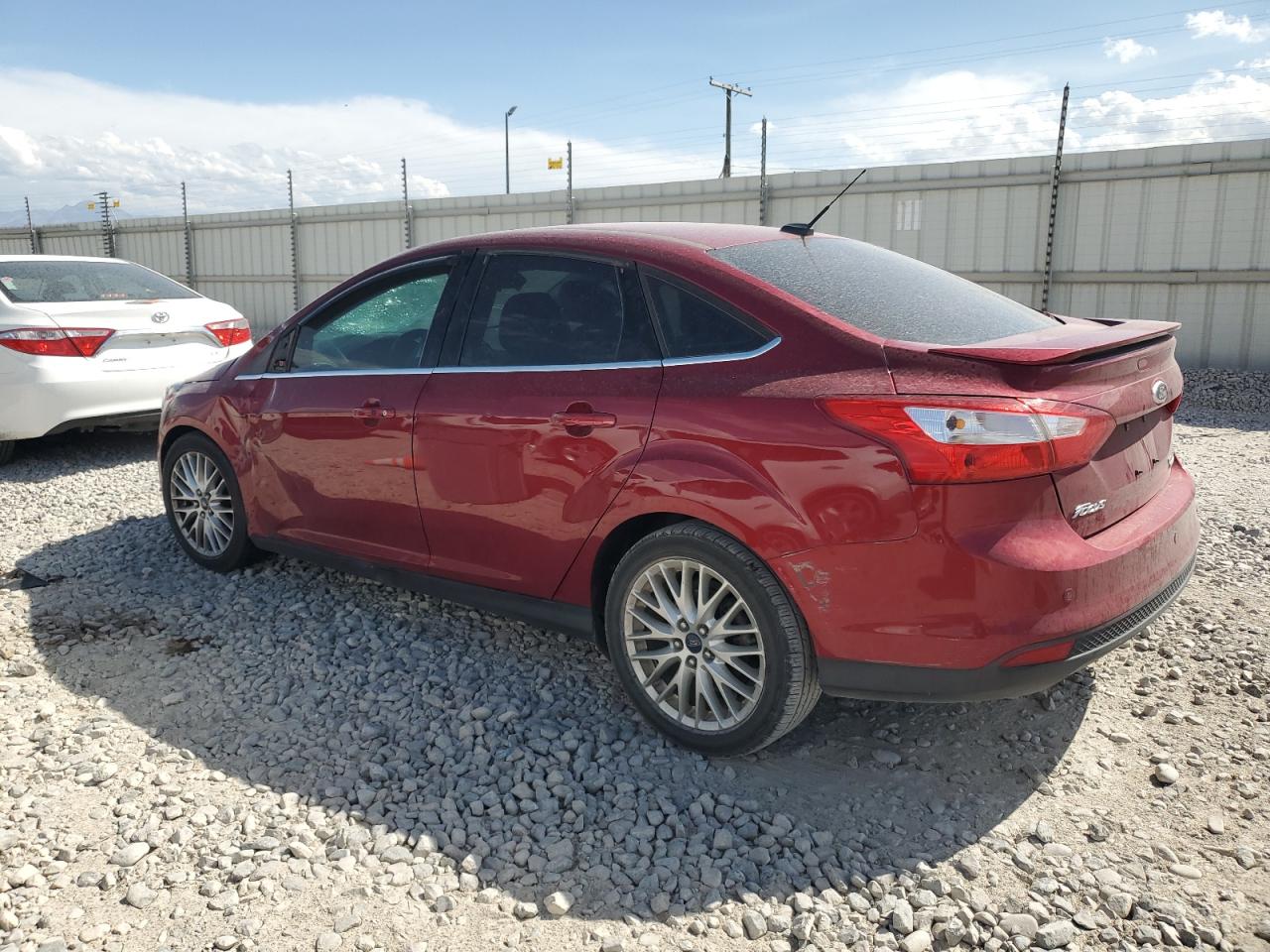 FORD FOCUS TITANIUM
