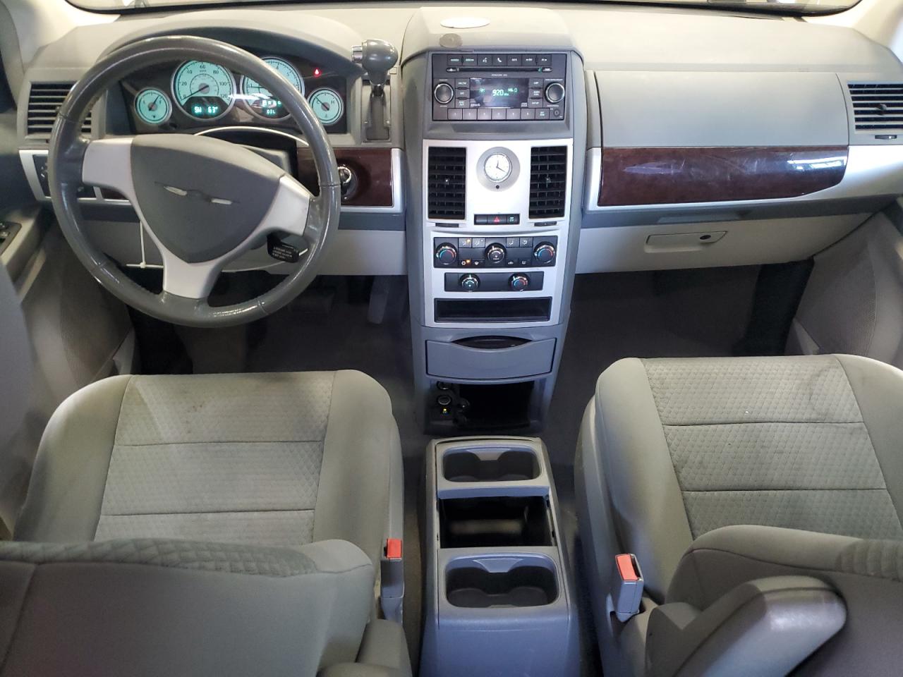 CHRYSLER TOWN & COUNTRY TOURING