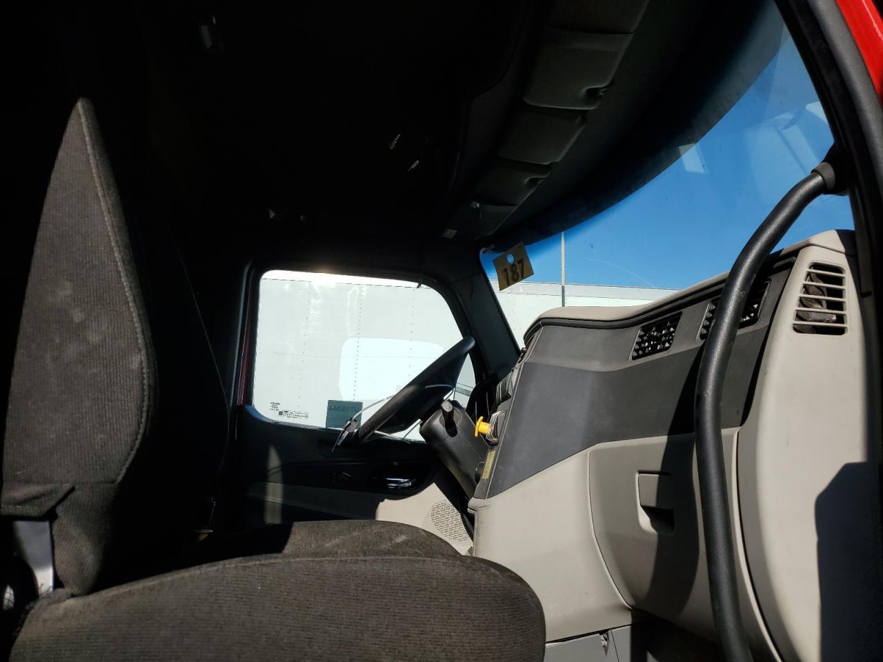 Lot #3280297956 2020 PETERBILT 567