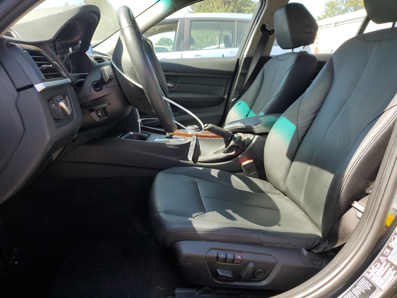 BMW 3 SERIES XI SULEV