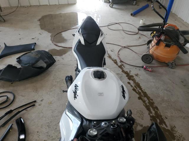 2021 KAWASAKI ZX636 K JKBZXJH11MA009706